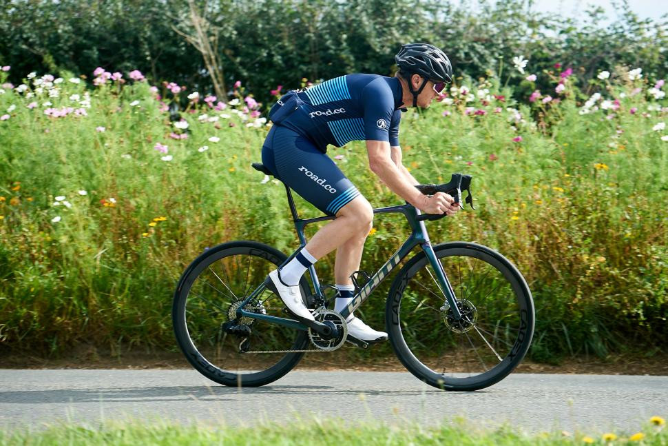 2024 Giant Defy Advanced SL 0 - riding 5.jpg