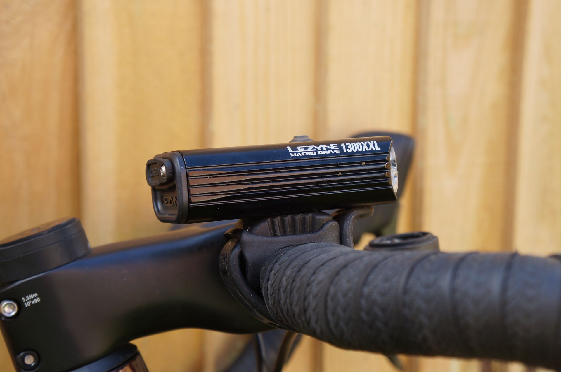 Lezyne Macro Drive 1300XXL front bike light delivering a wide beam pattern