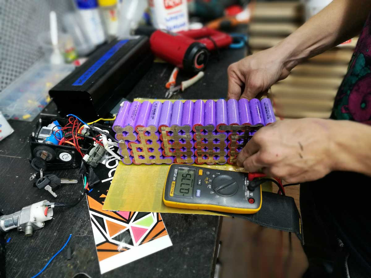 Panasonic 72V 45A e-bike battery pack, part of the high-performance custom e-bike build