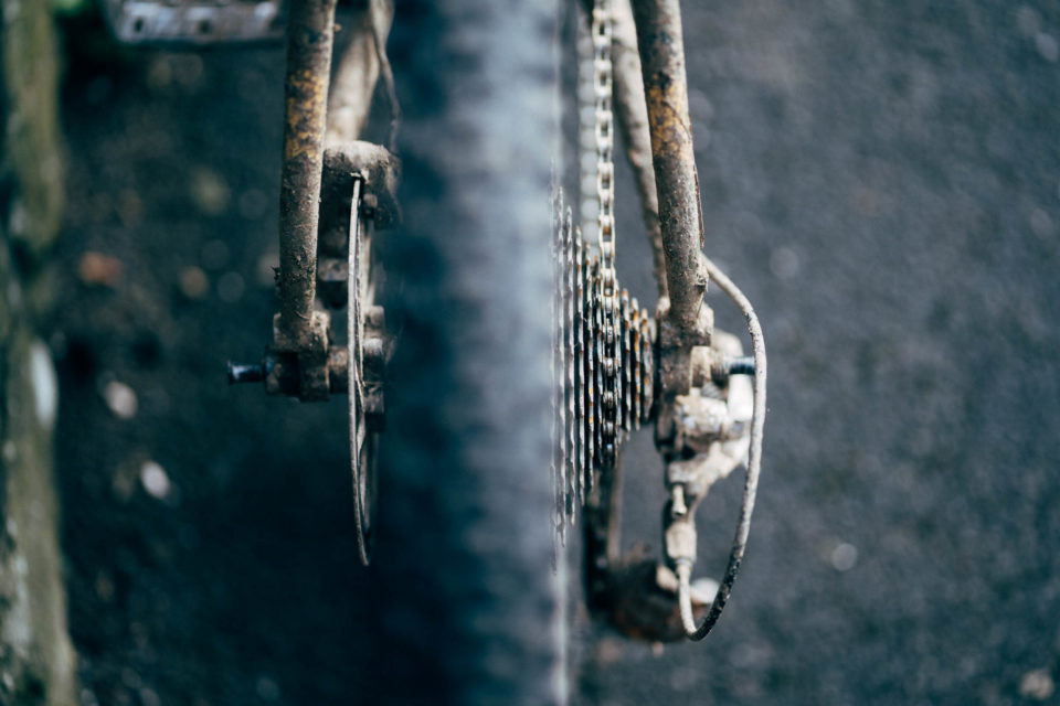 Bombtrack Hook EXT Details and Components