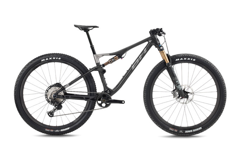 BH Bikes Lynx Race 8.0DX805 model emphasizing its Shimano XT components and Race Face wheelset