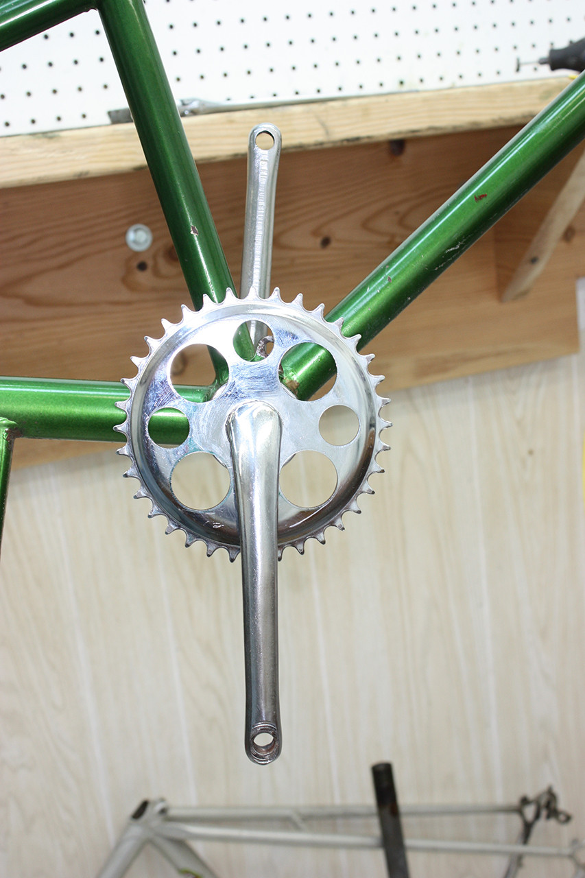 Front crank installed on the Schwinn Twinn Tandem, showing progress in the bottom bracket restoration.