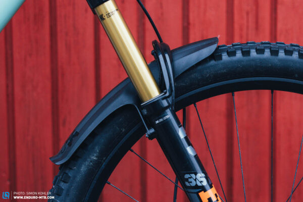 Comparison chart of different bike fenders, highlighting length, weight, and price specifications