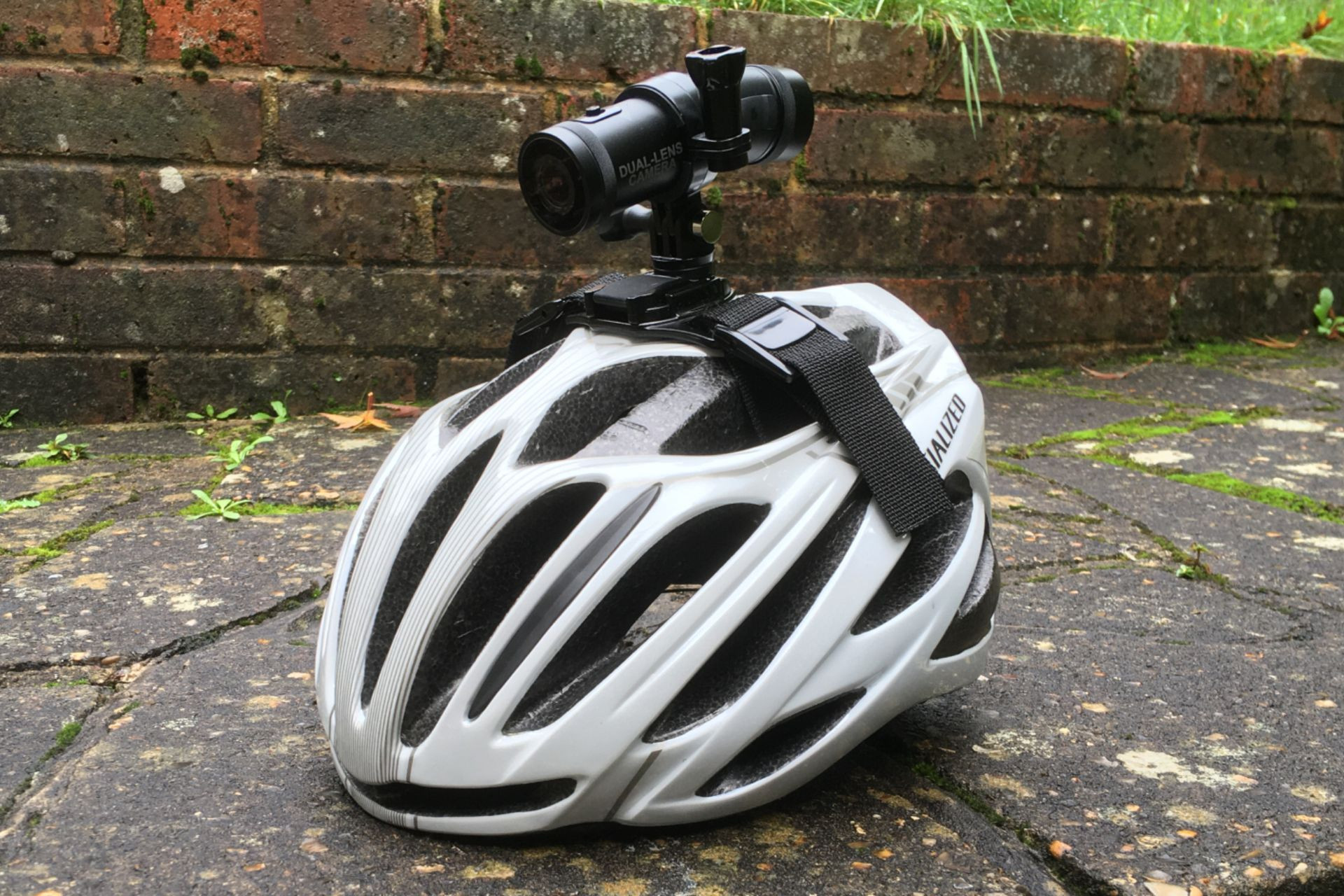 Image shows the Techalogic DC-1 front &amp; rear camera