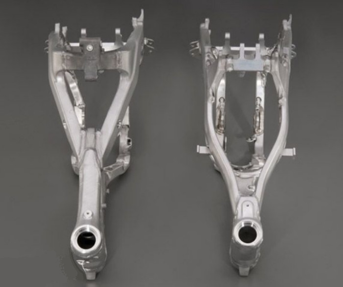Honda CR250 frame comparison highlighting twin-spar design for electric motor bike motor conversion