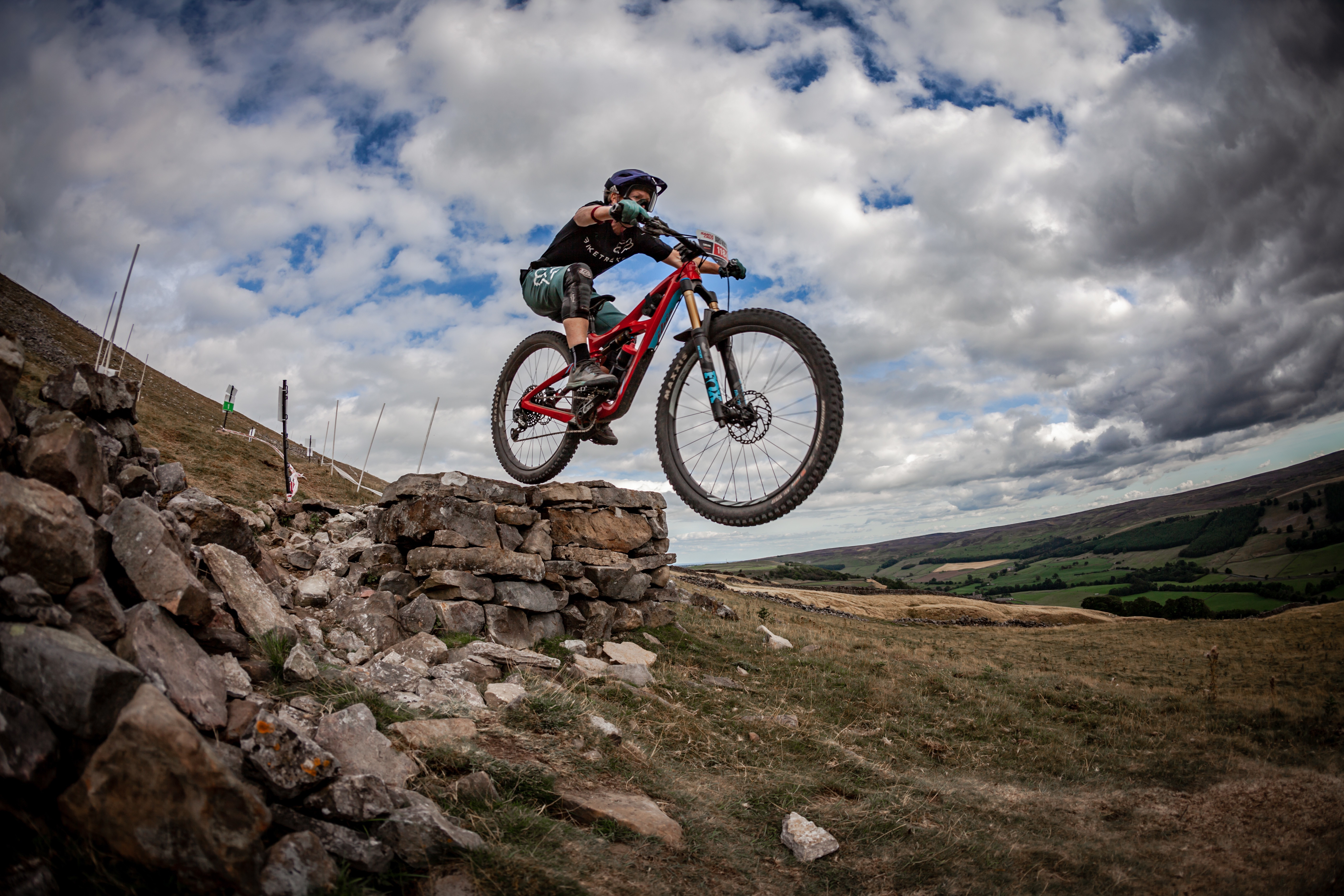 Ibis Mojo 3 trail mountain bike in action