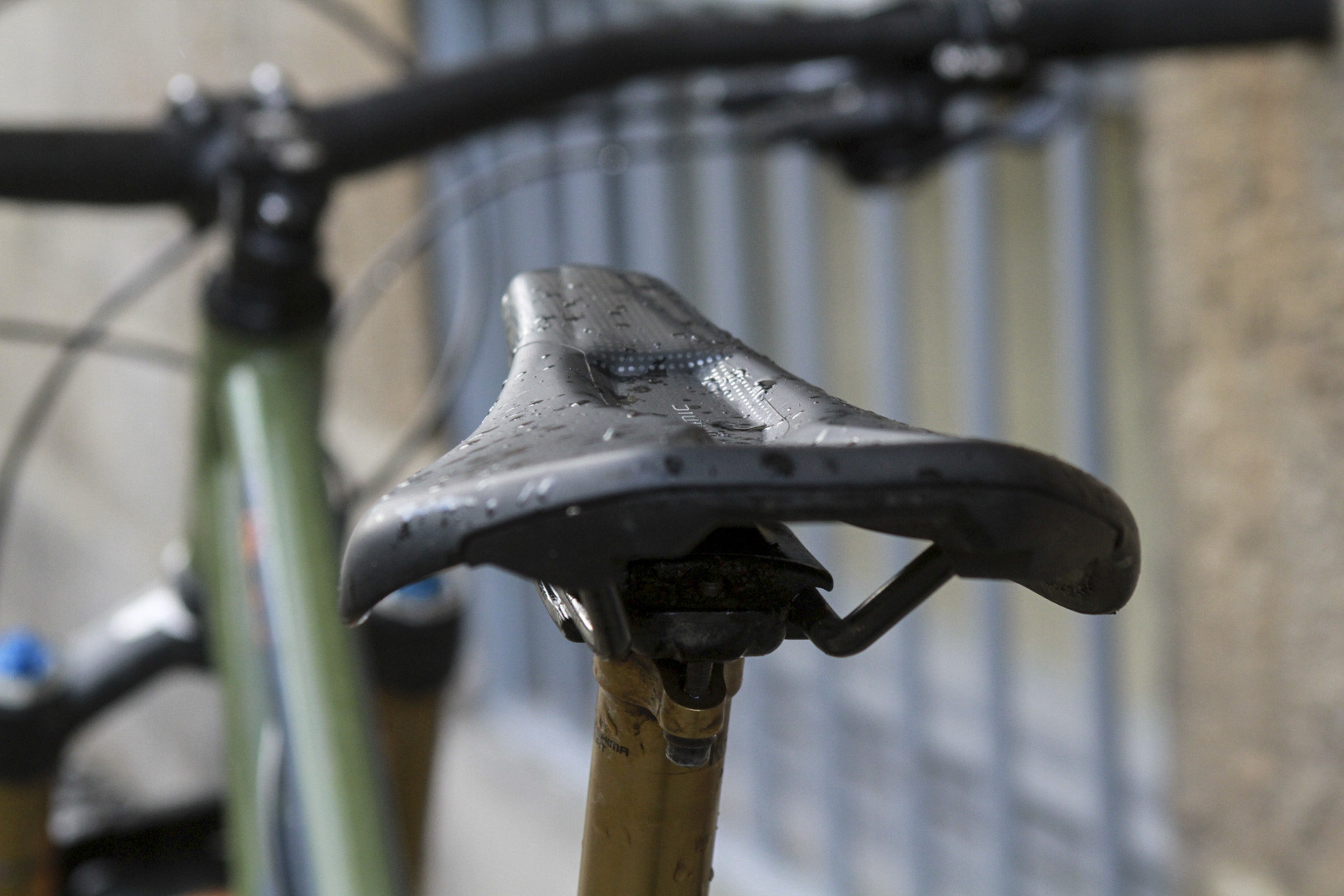 Specialized women's mountain bike saddle with Mimic technology