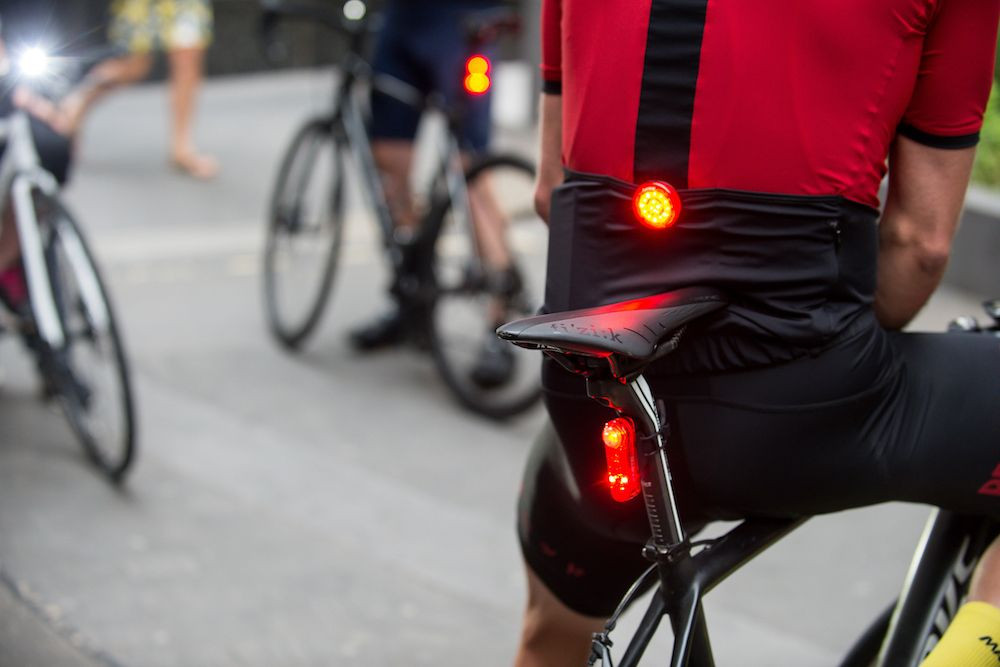 CatEye Sync bike lights using wireless connection for synchronized operation
