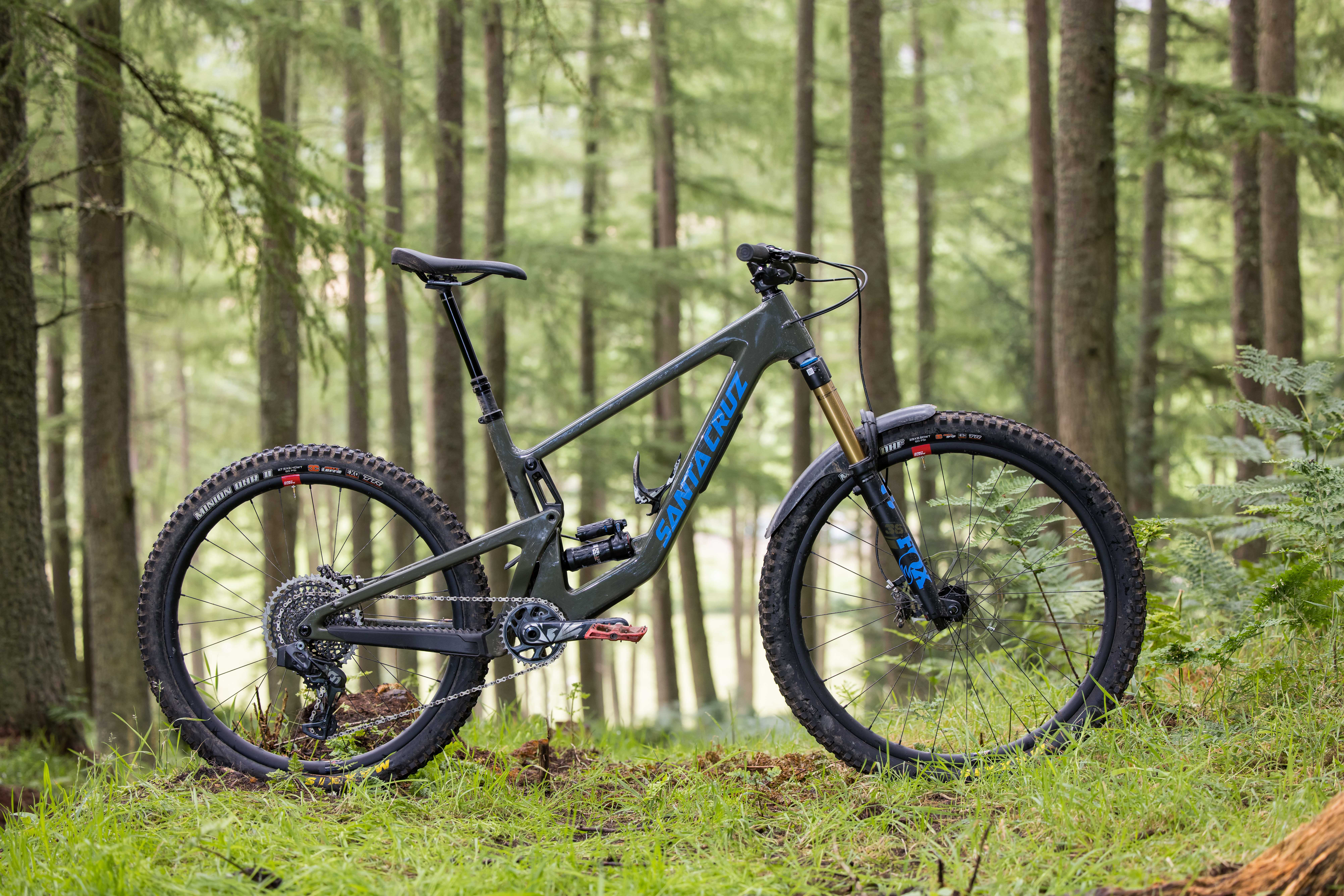Santa Cruz Bronson carbon frame