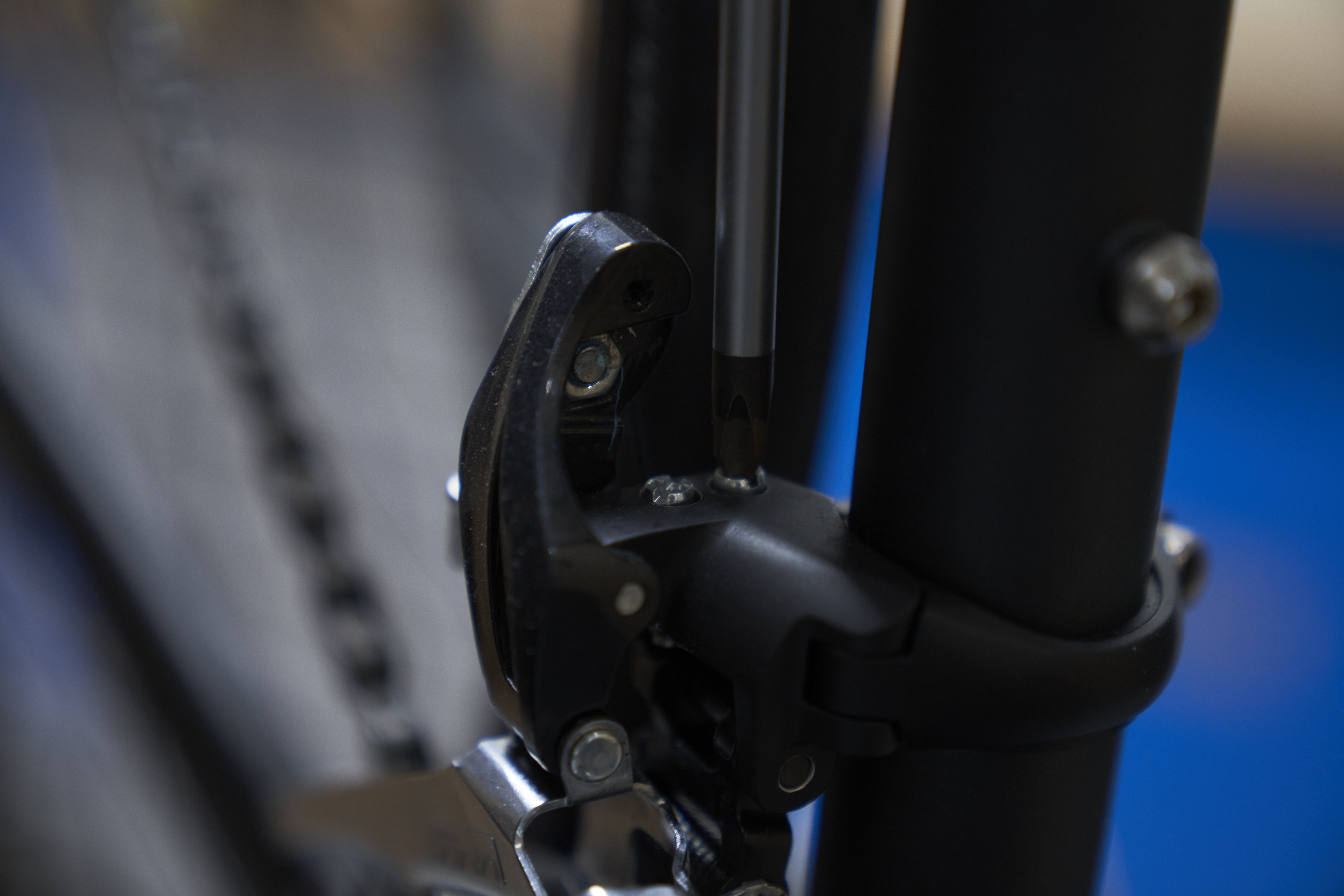 Adjusting Limit Screws