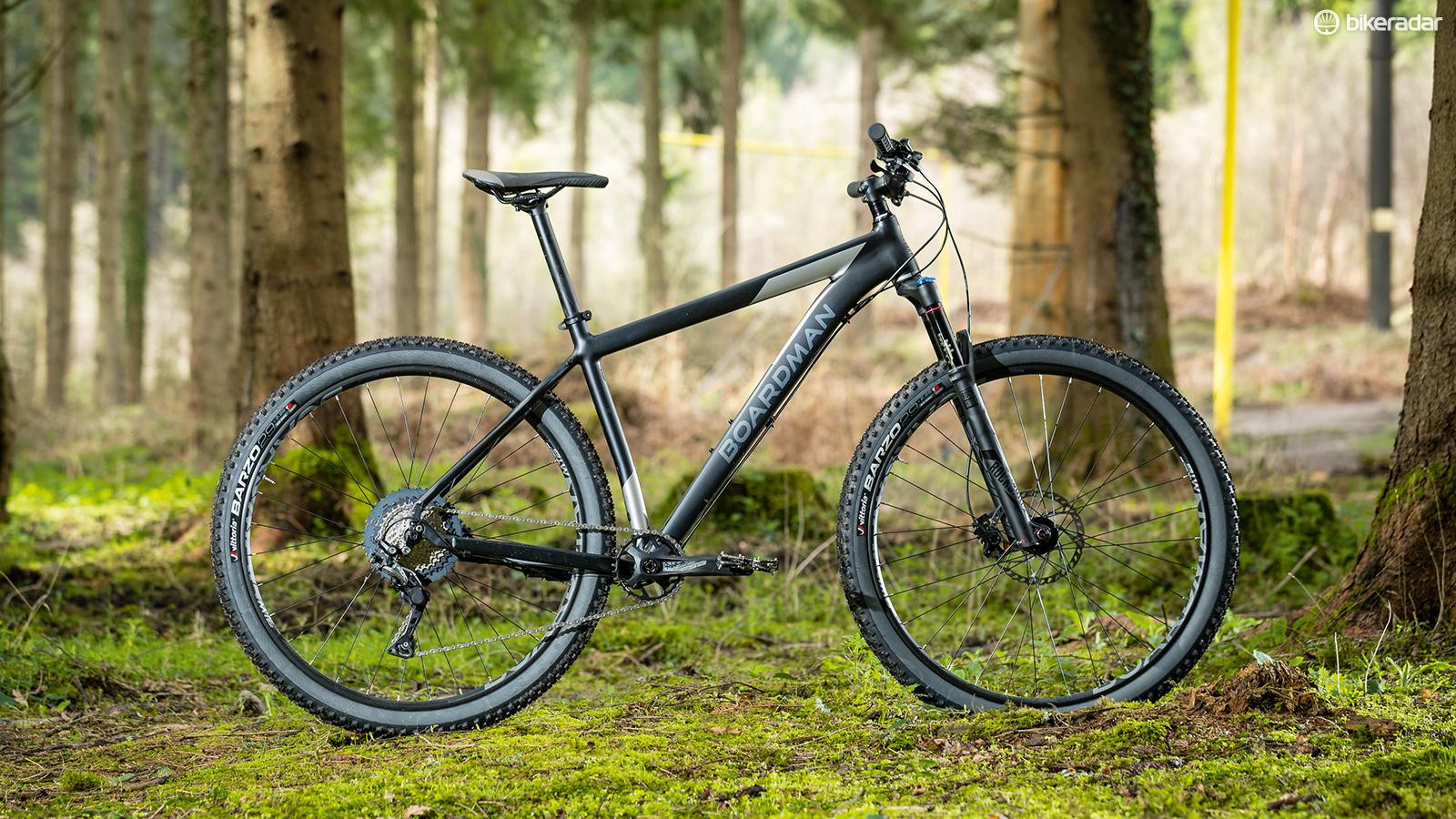 If you're spending around £1,000 on a mountain bike, we'd normally recommend a hardtail. - Russell Burton