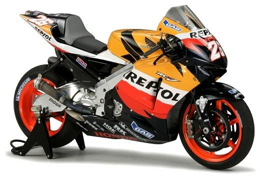 Honda-RC211V for street