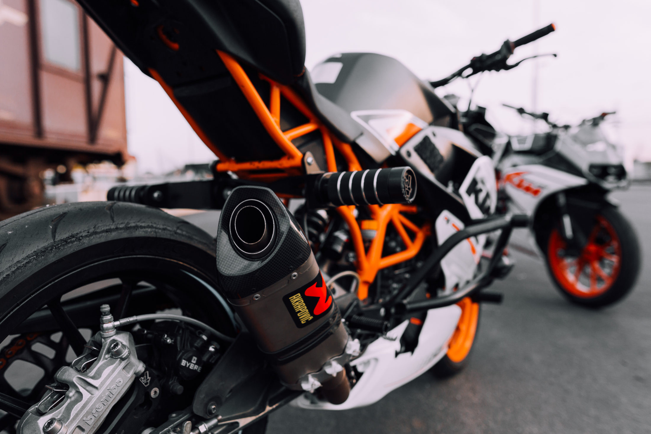 Motorcycle drifting precision control
