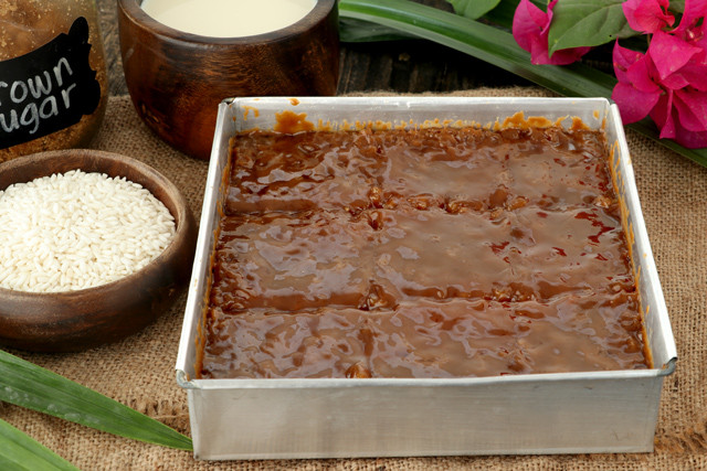 Freshly cooked kalamay na malagkit or biko