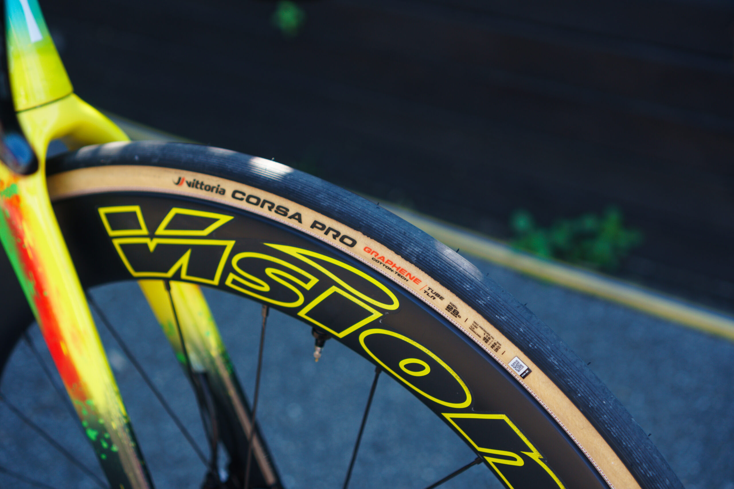 Vittoria Corsa Pro TLR tyre on Vision Metron 60 SL rear wheel