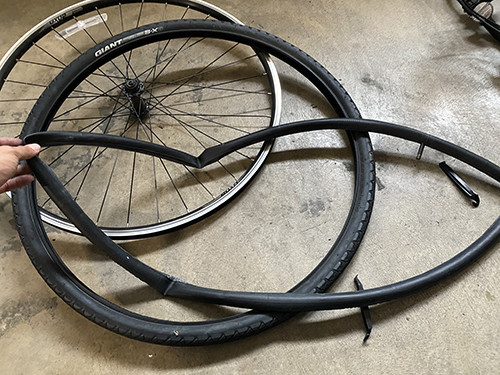 Removing the inner tube from the tire