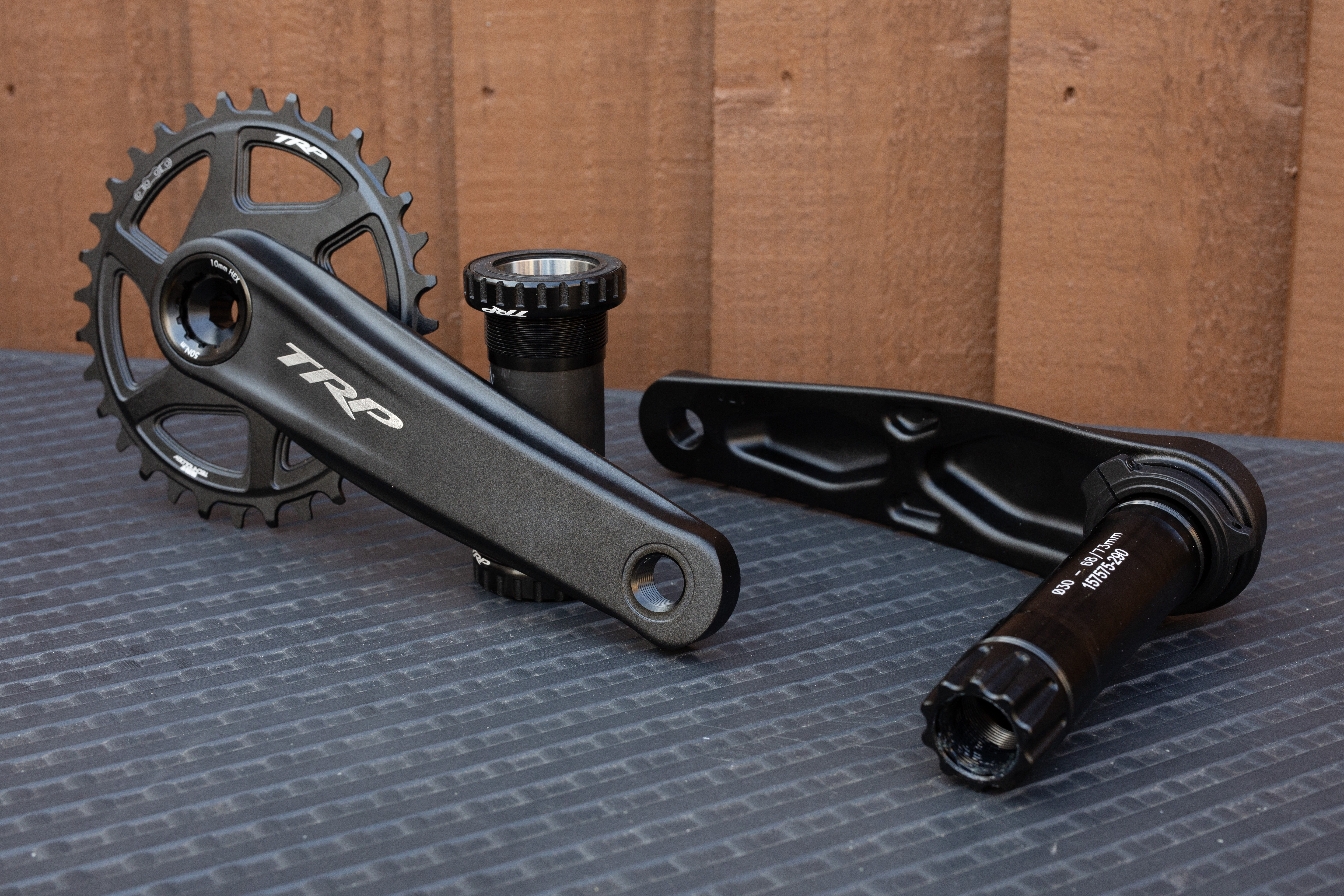 TRP EVO12 crankset and bottom bracket, emphasizing their connection and the importance of proper installation