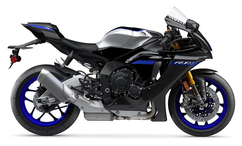 Yamaha YZF-R1 M on street